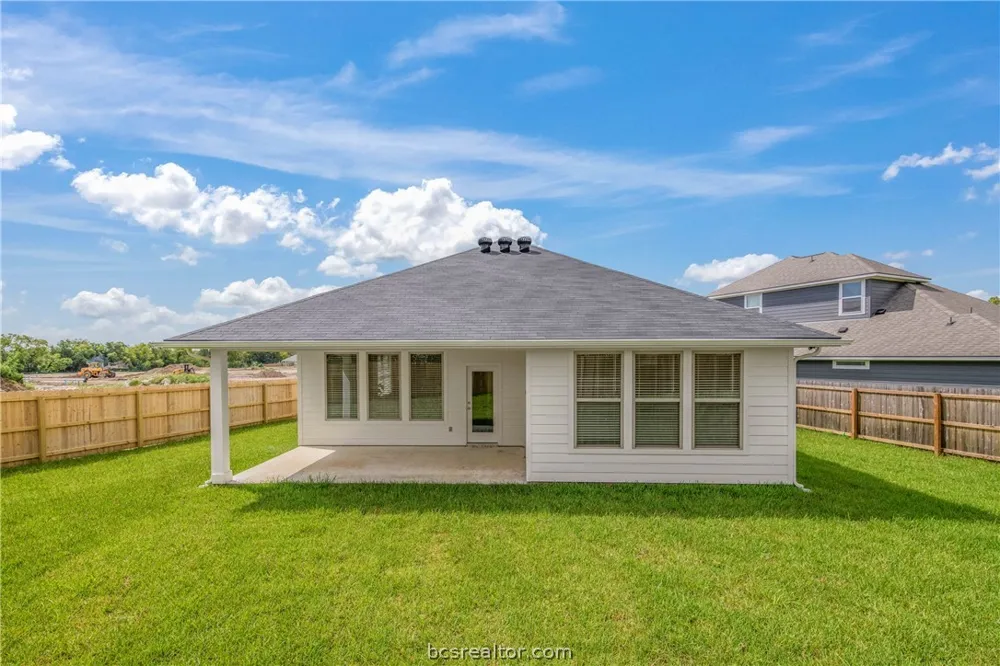 2768 Messenger Way Bryan, TX 77803