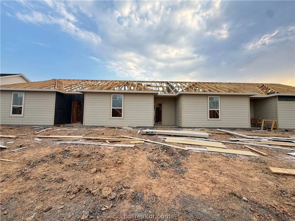 10538 Berry Branch Lane Bryan, TX 77845