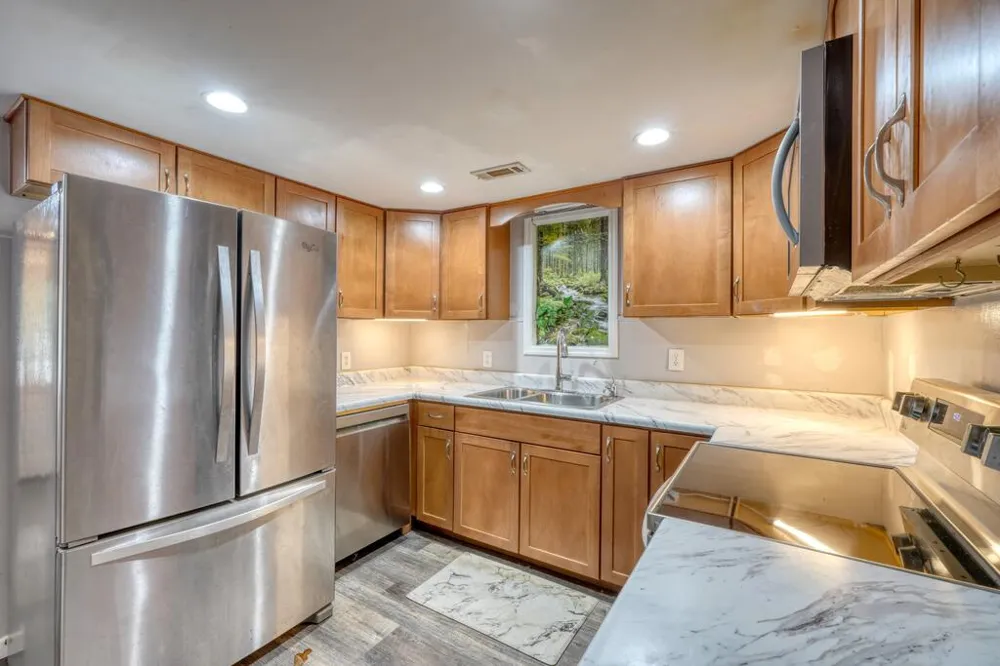 8296 True Love Mountain Road Young Harris, GA 30582