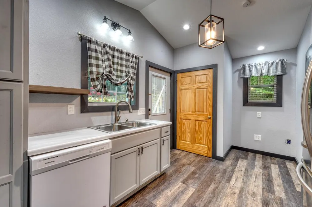 8296 True Love Mountain Road Young Harris, GA 30582