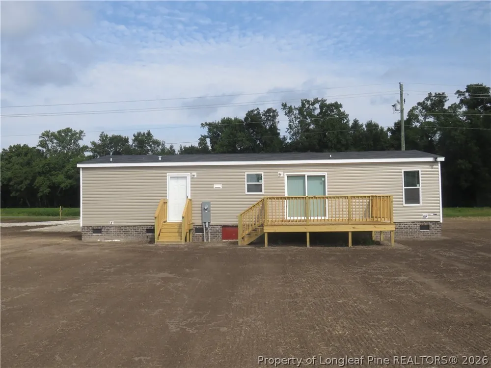 2633 E WHITE POND ROAD Fairmont, NC 28340