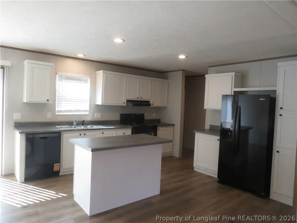2633 E WHITE POND ROAD Fairmont, NC 28340