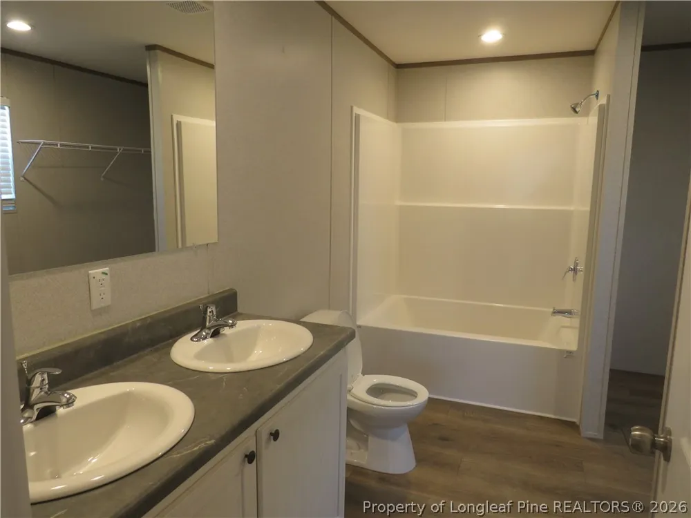 2633 E WHITE POND ROAD Fairmont, NC 28340