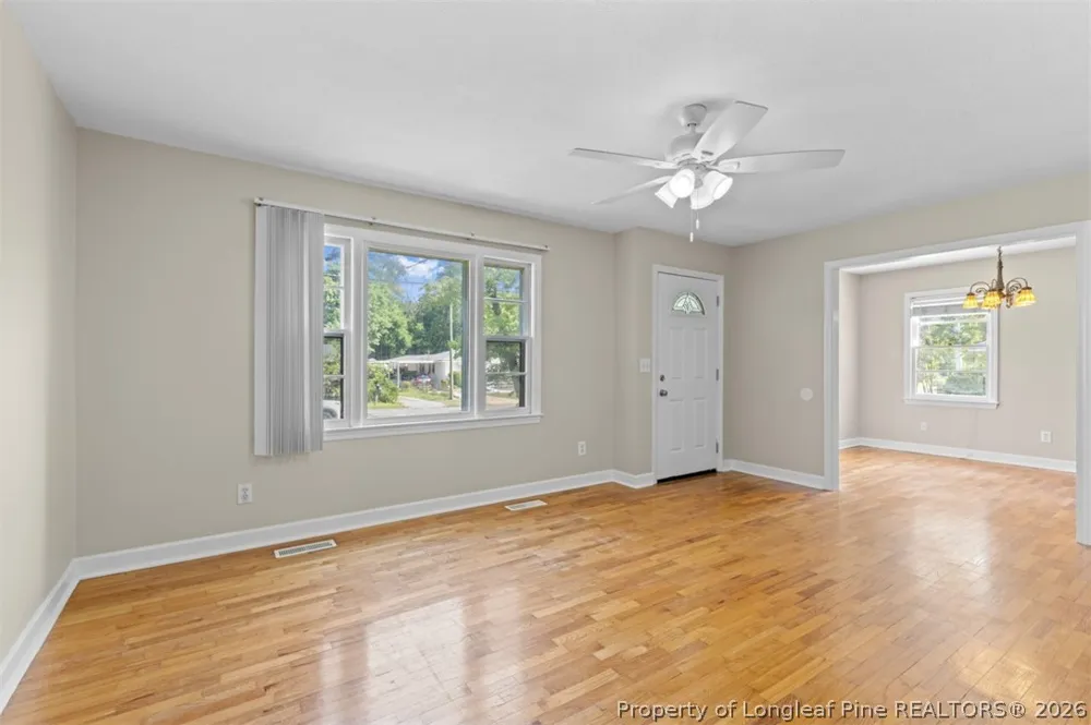 4933 Redwood Drive Fayetteville, NC 28304