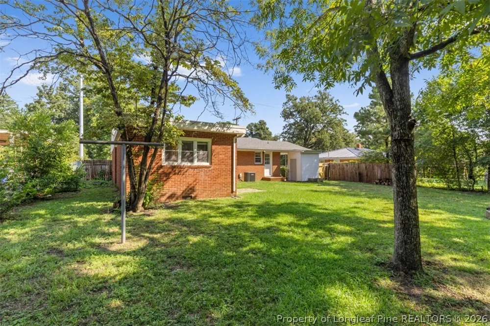 4933 Redwood Drive Fayetteville, NC 28304