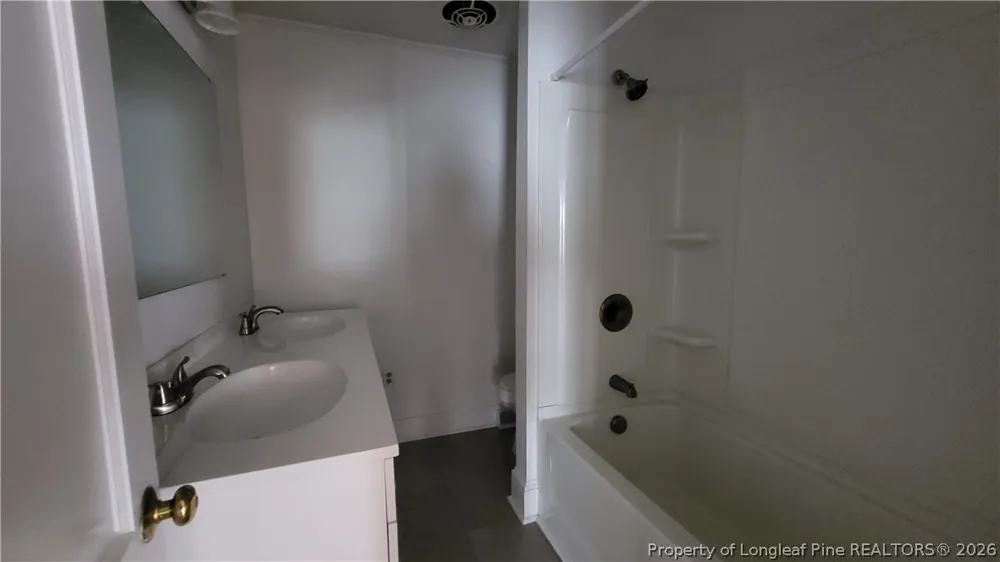 311 E 16th Street Lumberton, NC 28358