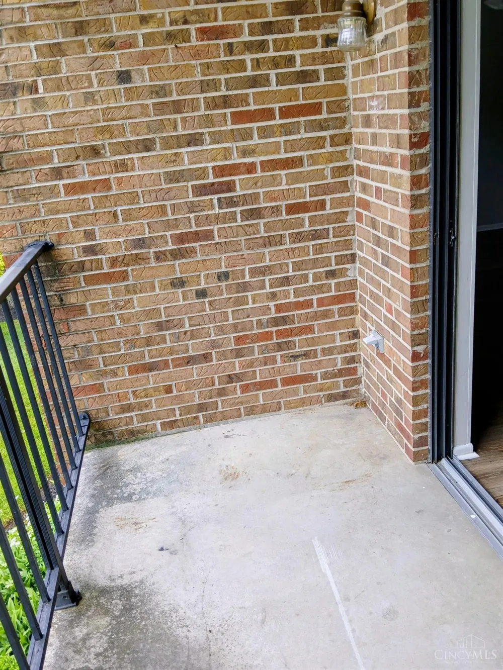 5444 Bluesky Drive #17 Green, OH 45247