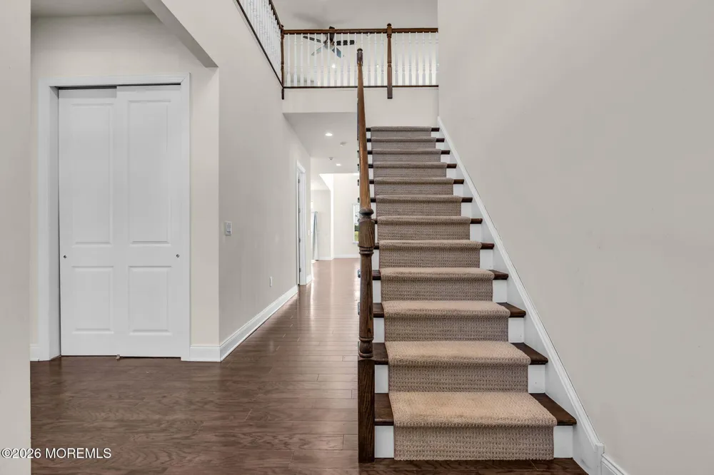 27 Flagstone Court Freehold, NJ 07728