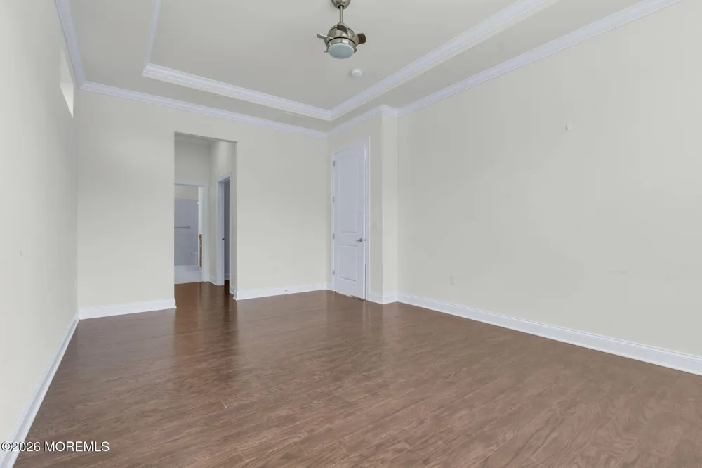 27 Flagstone Court Freehold, NJ 07728