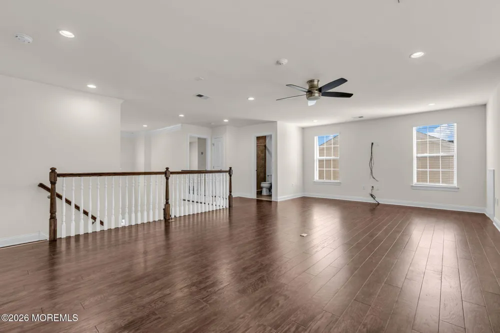 27 Flagstone Court Freehold, NJ 07728