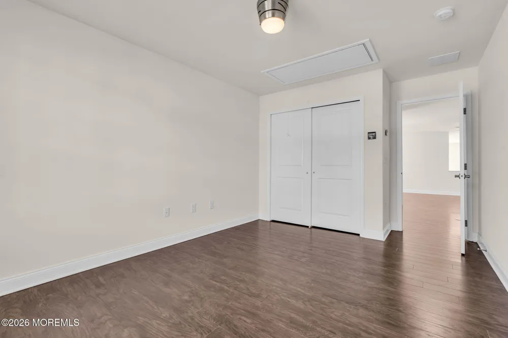 27 Flagstone Court Freehold, NJ 07728