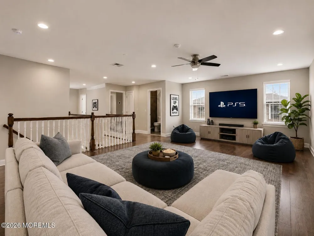 27 Flagstone Court Freehold, NJ 07728