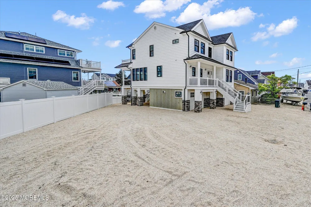104 Lawrence Drive Manahawkin, NJ 08050