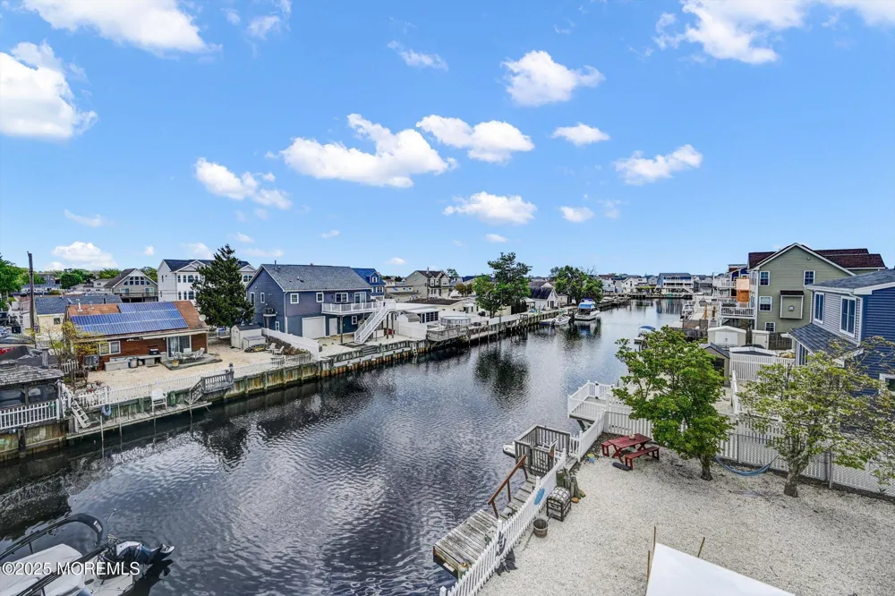 104 Lawrence Drive Manahawkin, NJ 08050