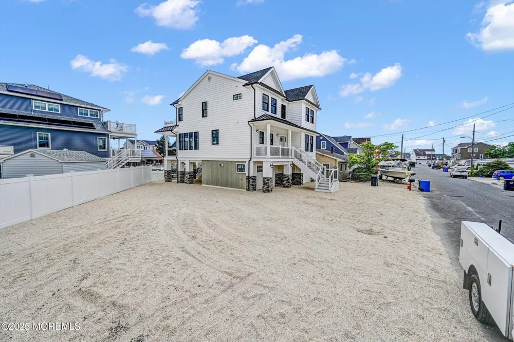 104 Lawrence Drive Manahawkin, NJ 08050