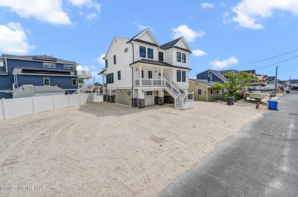 104 Lawrence Drive Manahawkin, NJ 08050