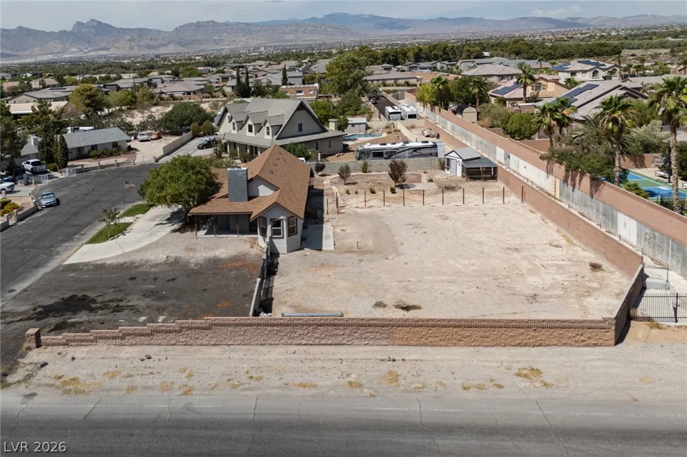 7295 Torrey Pines Drive Las Vegas, NV 89131