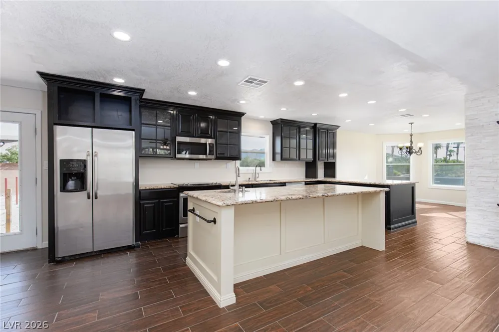 7295 Torrey Pines Drive Las Vegas, NV 89131