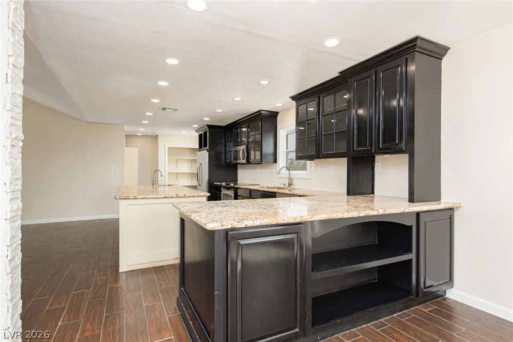 7295 Torrey Pines Drive Las Vegas, NV 89131