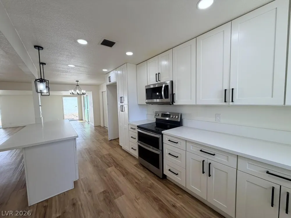 3400 San Juan Drive Las Vegas, NV 89108