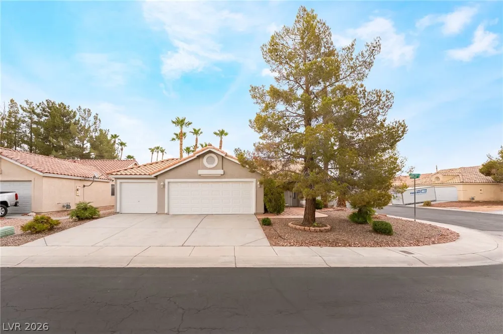 4866 Carefree Drive Las Vegas, NV 89122