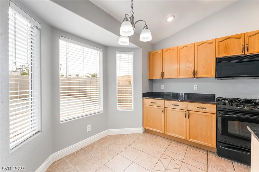 4866 Carefree Drive Las Vegas, NV 89122