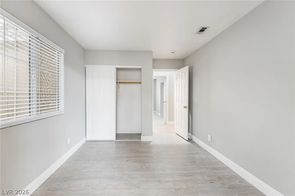 4866 Carefree Drive Las Vegas, NV 89122