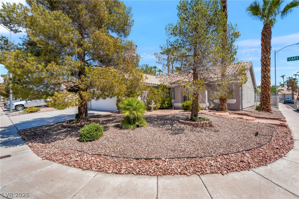 4866 Carefree Drive Las Vegas, NV 89122