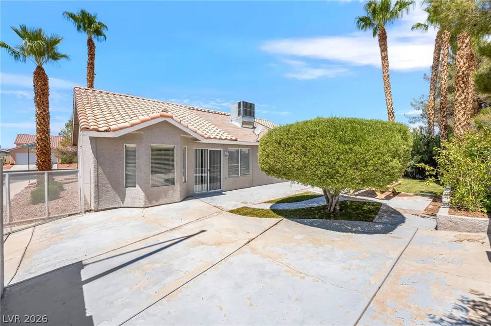 4866 Carefree Drive Las Vegas, NV 89122