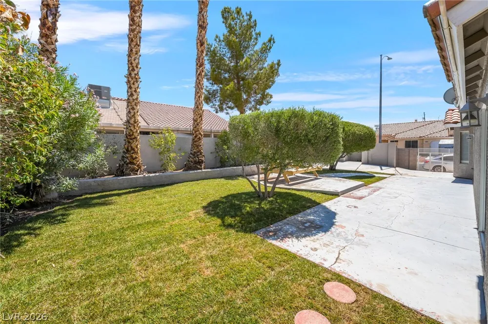 4866 Carefree Drive Las Vegas, NV 89122