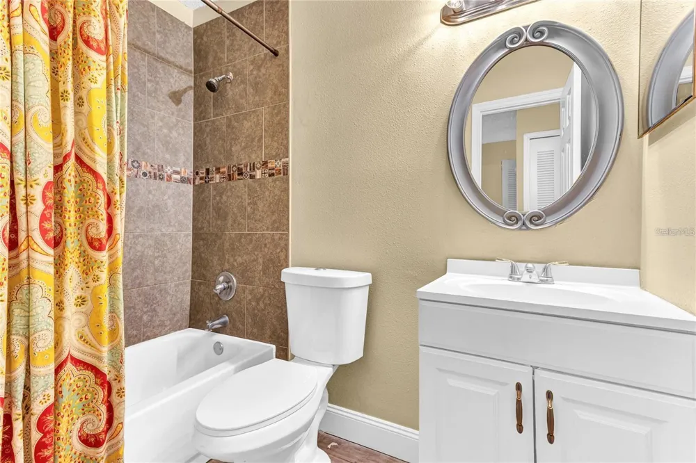 1631 LITTLE FALLS CIRCLE #92 Orlando, FL 32807