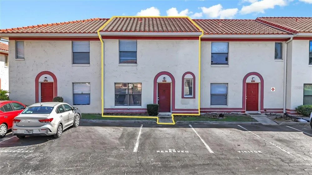 1631 LITTLE FALLS CIRCLE #92 Orlando, FL 32807