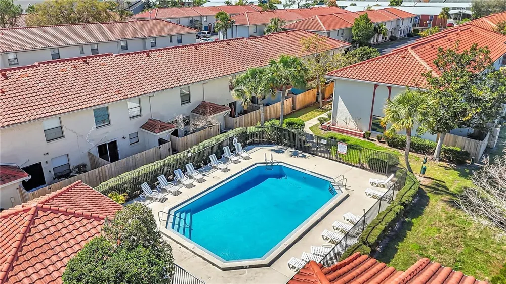 1631 LITTLE FALLS CIRCLE #92 Orlando, FL 32807