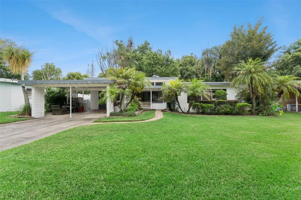 2015 TAYLOR AVENUE Winter Park, FL 32792