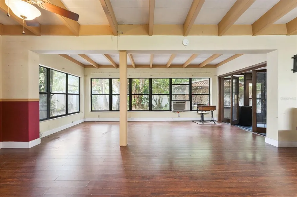2015 TAYLOR AVENUE Winter Park, FL 32792