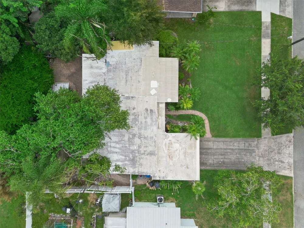 2015 TAYLOR AVENUE Winter Park, FL 32792
