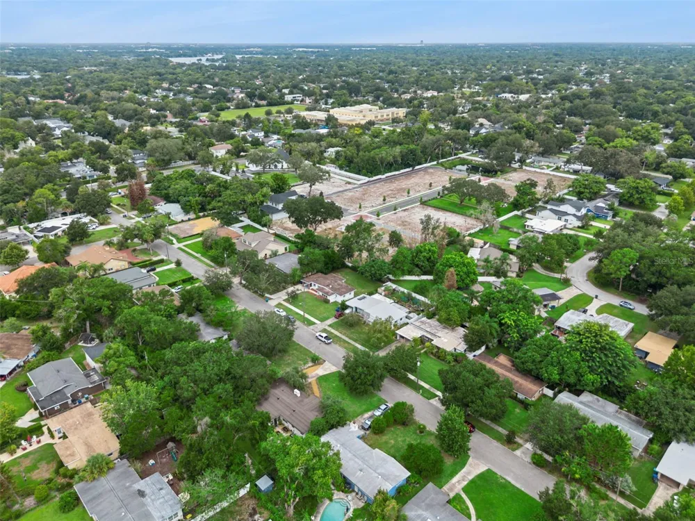 2015 TAYLOR AVENUE Winter Park, FL 32792