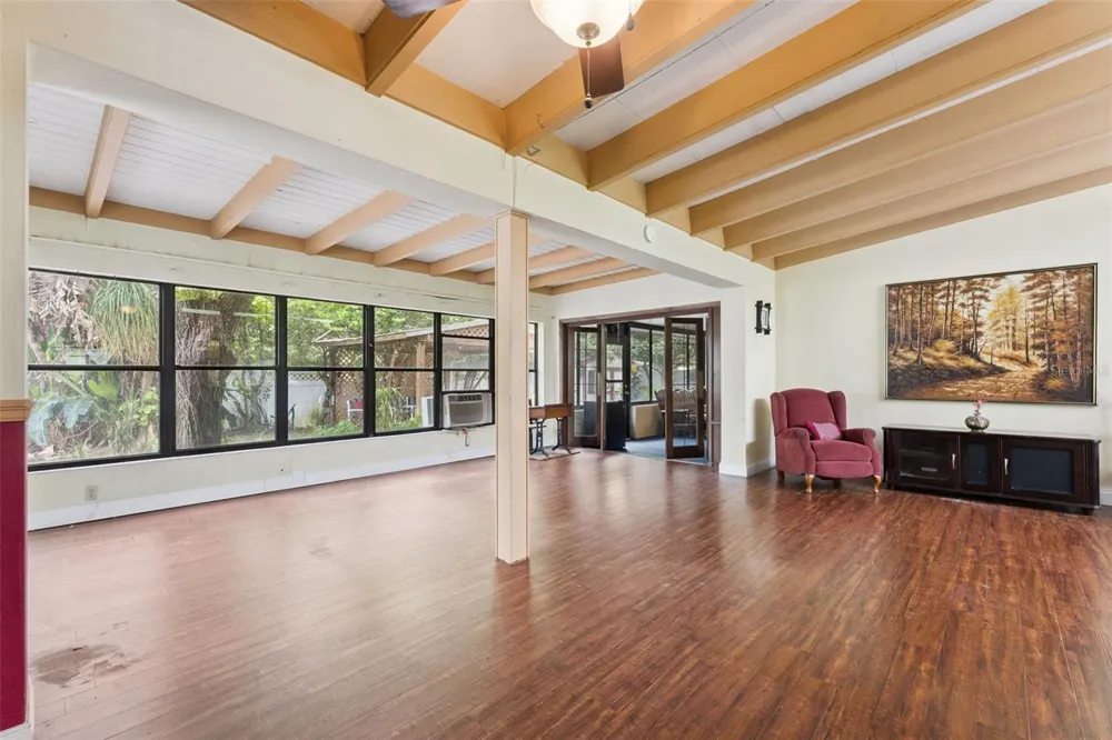 2015 TAYLOR AVENUE Winter Park, FL 32792