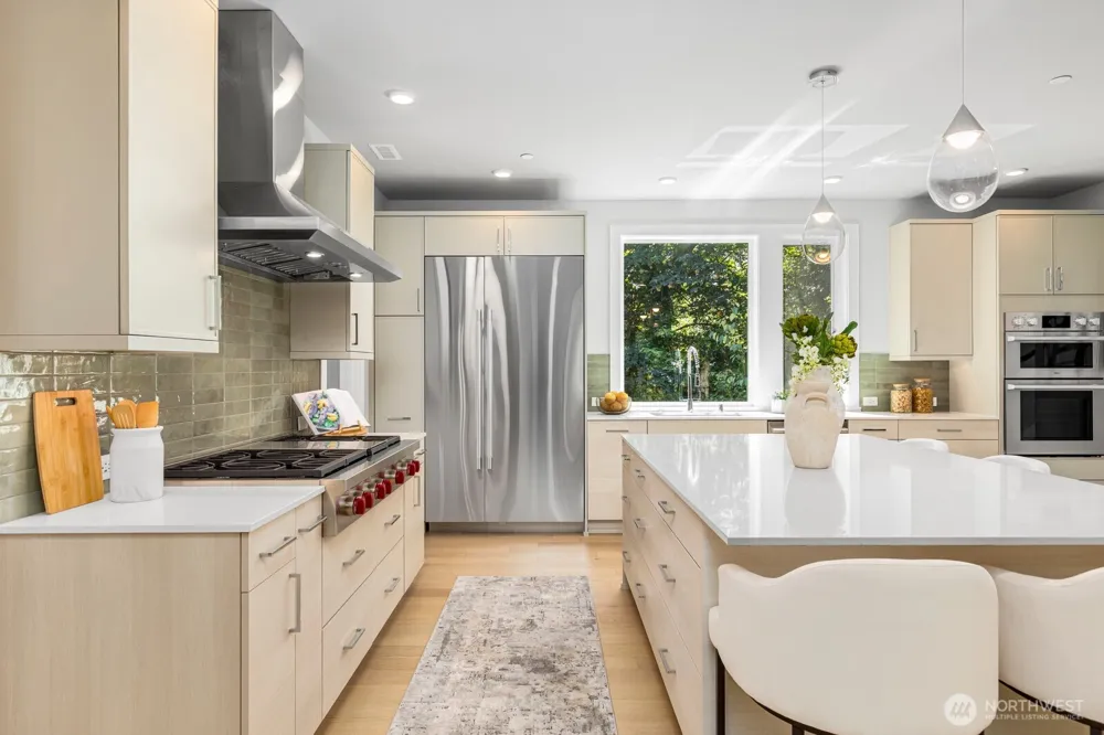 13016 SE 19th Court Bellevue, WA 98005