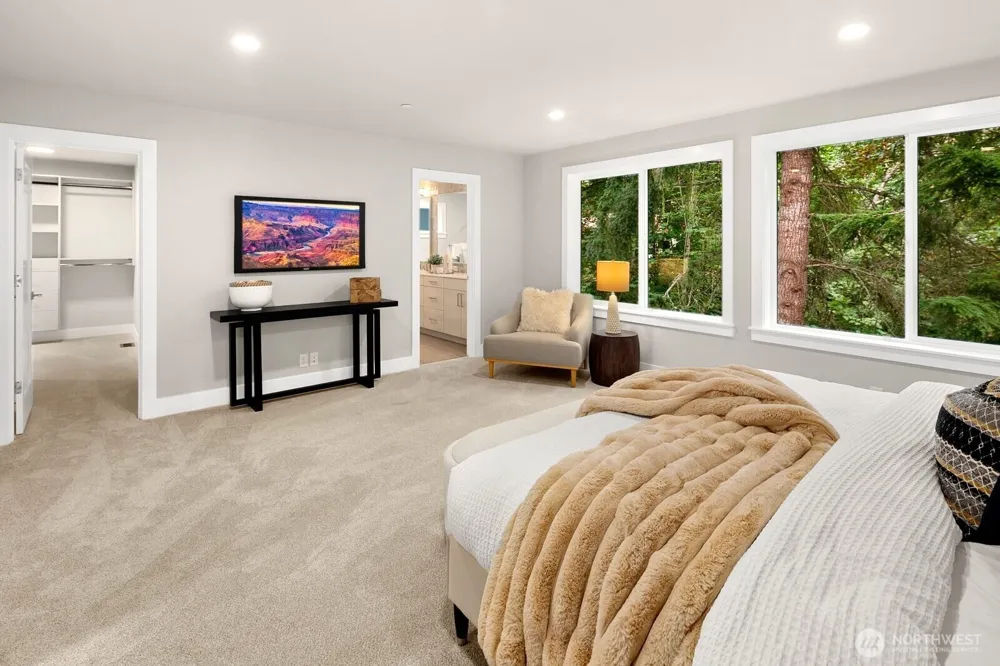 13016 SE 19th Court Bellevue, WA 98005