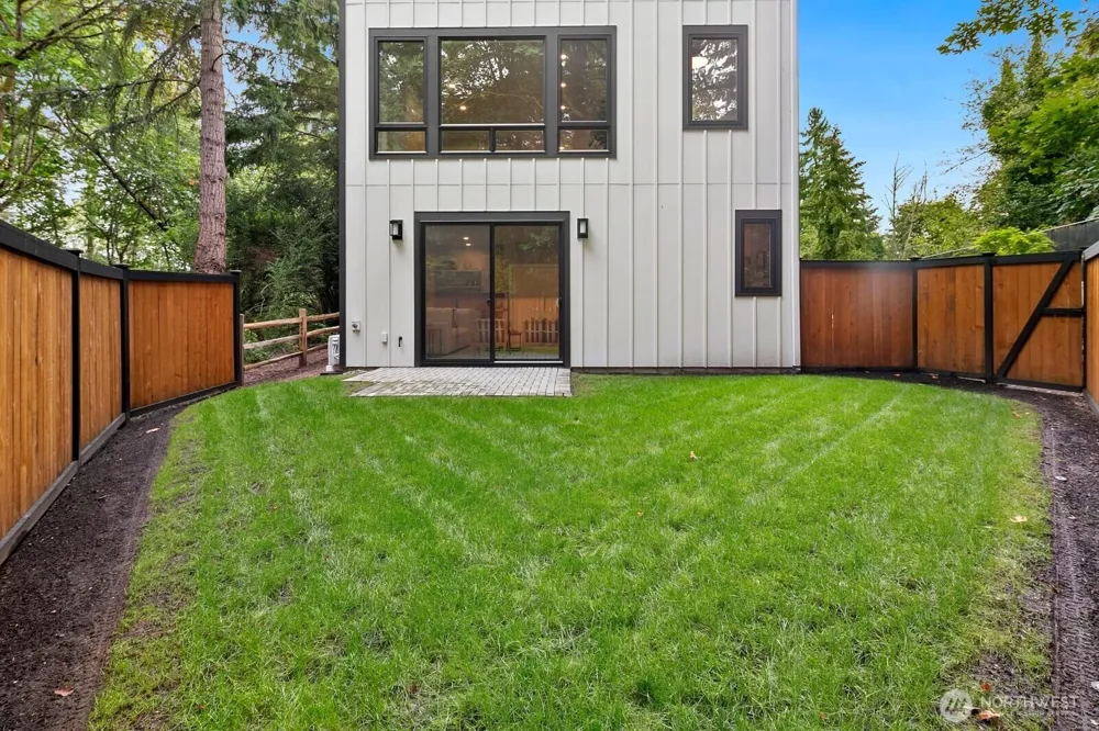 13016 SE 19th Court Bellevue, WA 98005