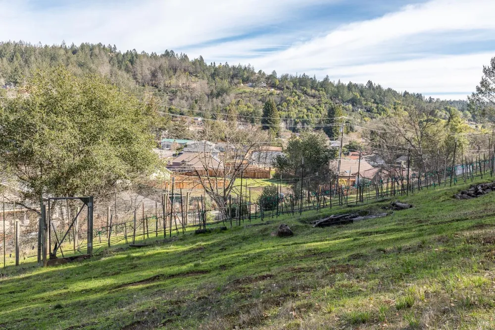 3473 Parker Hill Road Santa Rosa, CA 95404