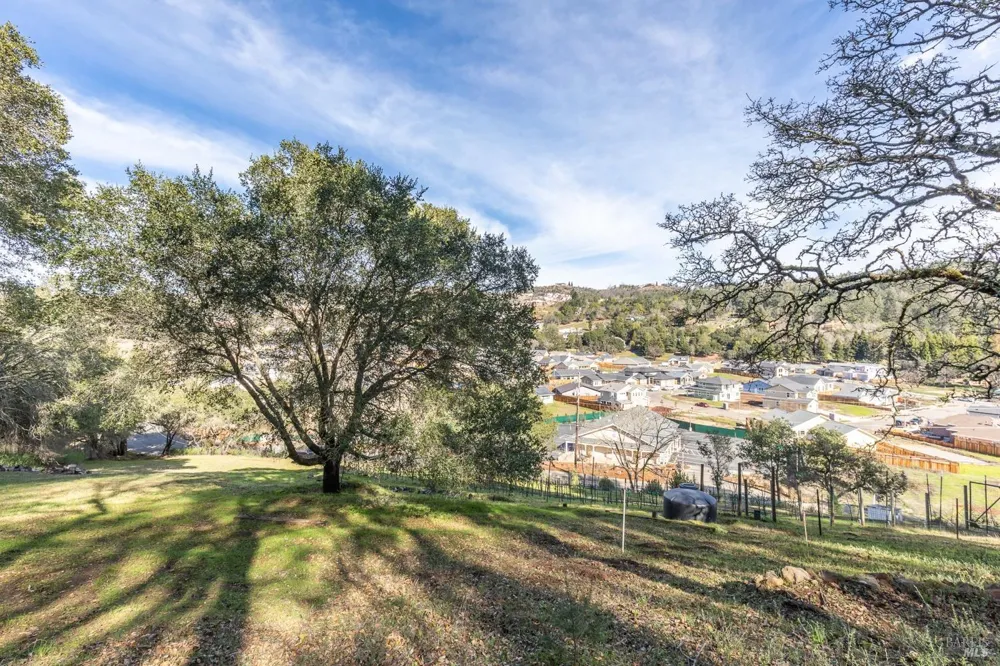 3473 Parker Hill Road Santa Rosa, CA 95404