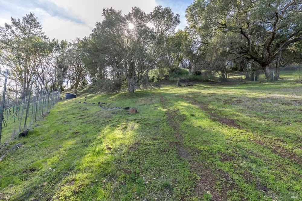 3473 Parker Hill Road Santa Rosa, CA 95404