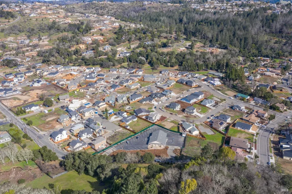 3473 Parker Hill Road Santa Rosa, CA 95404