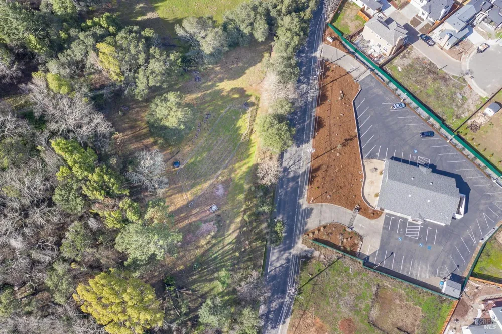 3473 Parker Hill Road Santa Rosa, CA 95404