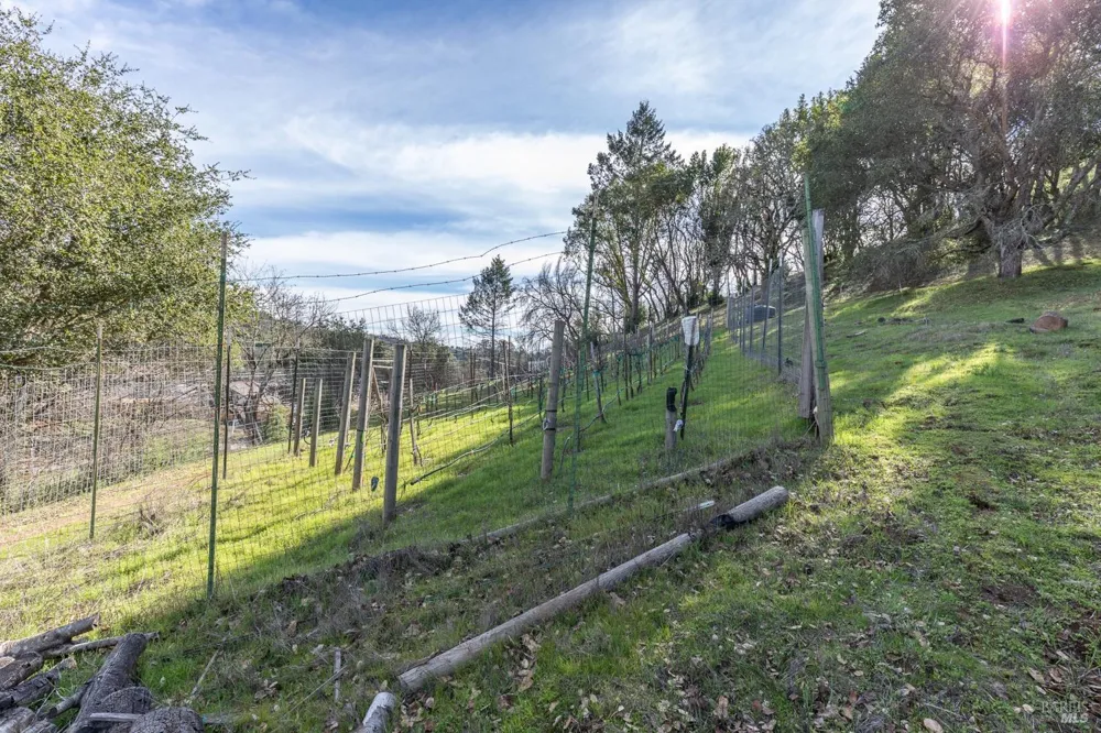 3473 Parker Hill Road Santa Rosa, CA 95404