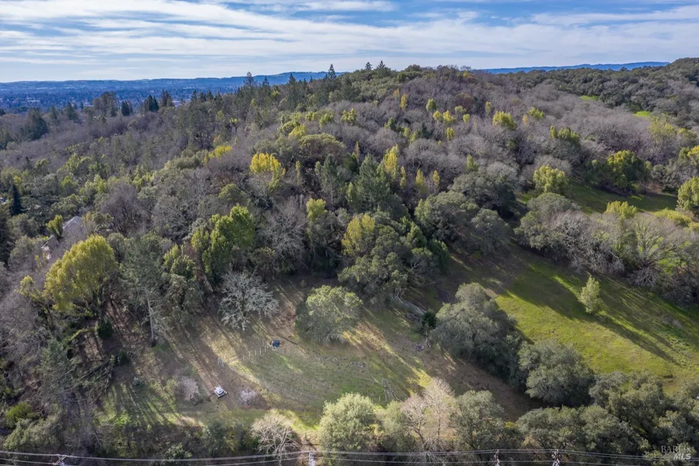 3473 Parker Hill Road Santa Rosa, CA 95404