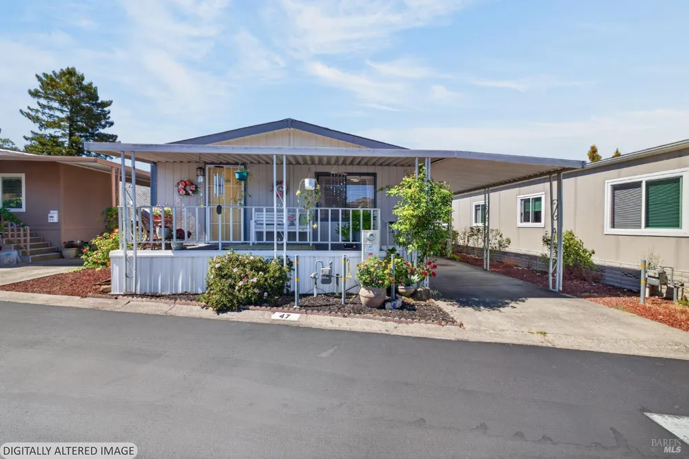 47 Oriole Way Santa Rosa, CA 95409