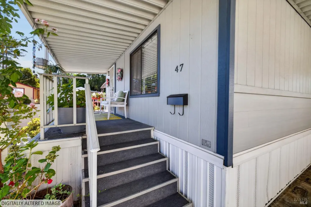 47 Oriole Way Santa Rosa, CA 95409